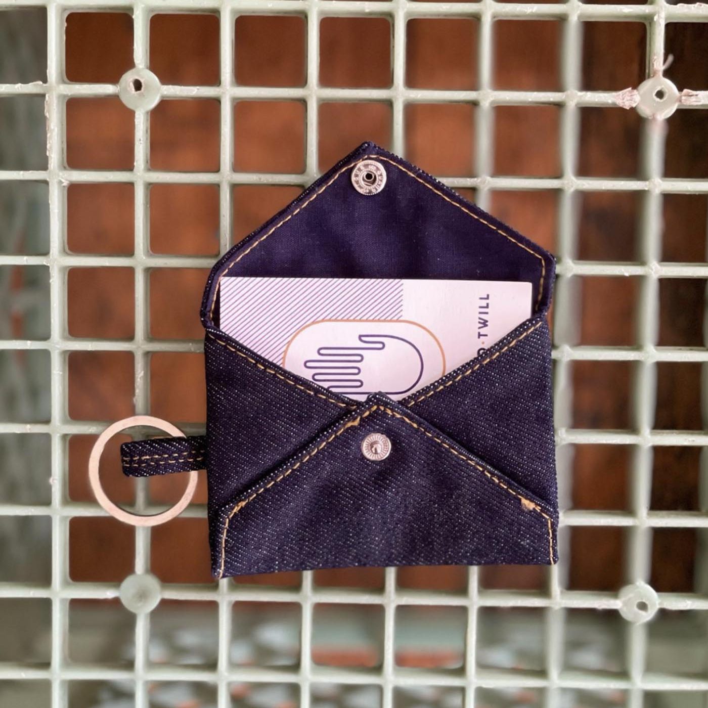 left twill 12.49.04